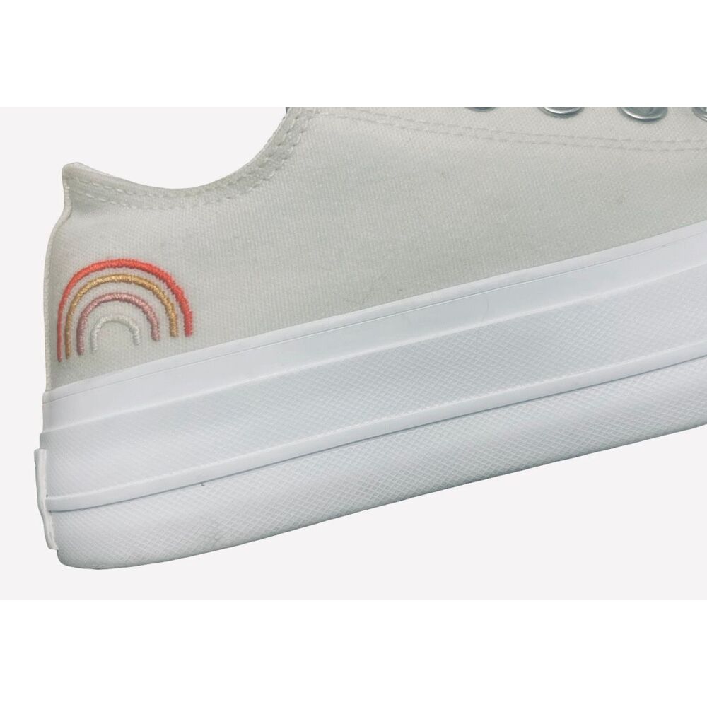 Converse Summer Spirit Chuck Taylor Platforms - Picture 6 of 13